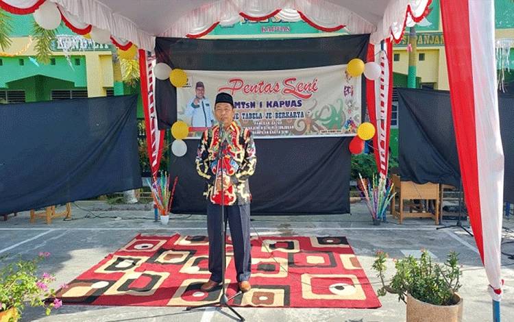 Pentas Seni MTsN 1 Kapuas Dapat Jadi Wadah Tampilkan Bakat Siswa