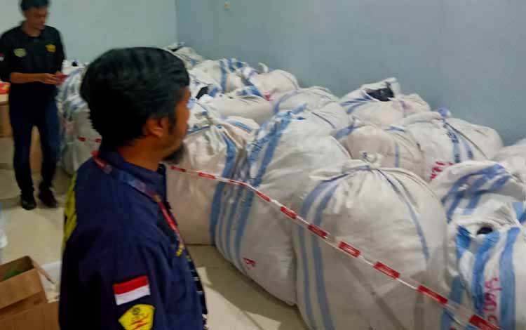 Disdagperin Ingatkan Resiko Penggunaan Barang Bekas Ilegal