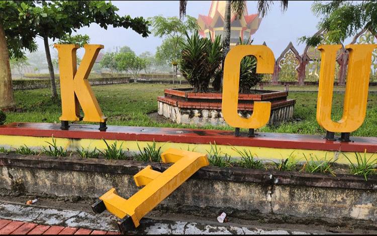 Dewan Kobar Harapkan Dinas Terkait Tingkatkan Perawatan Taman Kota