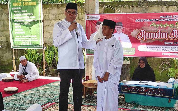 Majelis Talim Assamkiyah Dislutkan Kalteng Berbagi Berkah Bersama Anak Panti Asuhan