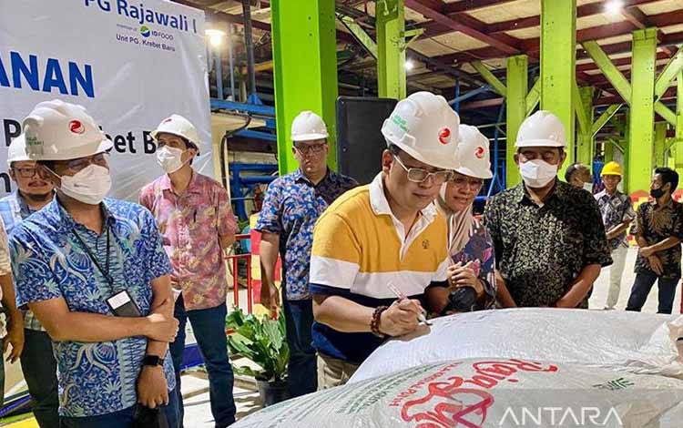 Bapanas Terbitkan Regulasi soal Cadangan Gula dan Minyak Goreng