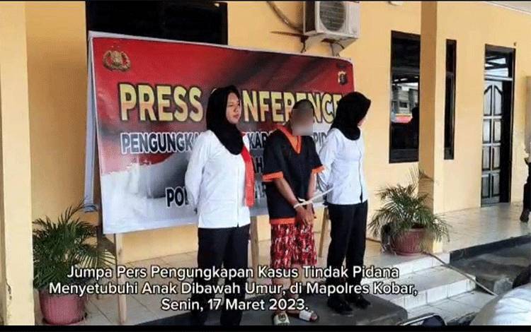 VIDEO: Setubuhi Gadis di Bawah Umur Hingga Hamil, Pemuda Ini Digelandang ke Polres Kobar