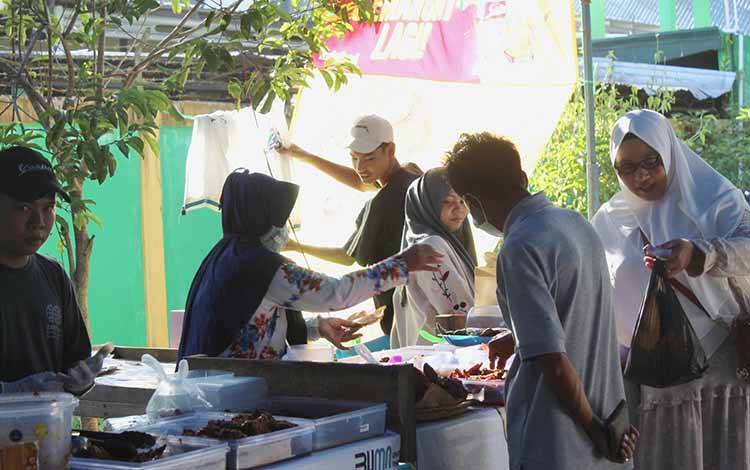 Fasilitas Sistem Pembayaran Non Tunai Sudah Tersedia di Pasar Wadai Ramadan