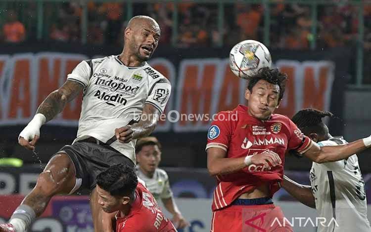 Persija Jakarta Amankan Kemenangan 2-0 atas Persib Bandung