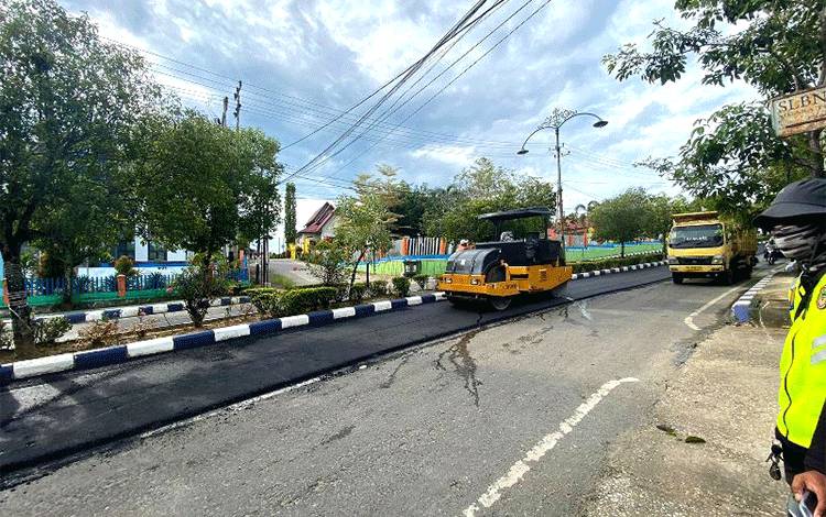 36 Jalan Dalam Kota Muara Teweh di Overlay