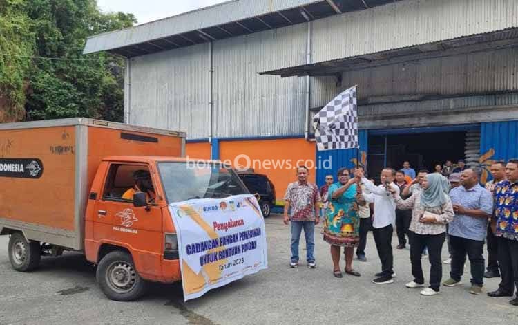 Pos Indonesia Siap Salurkan Bansos Beras kepada 13 Juta Keluarga