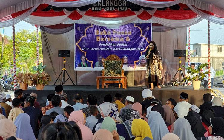 DPD Partai Nasdem Gelar Buka Puasa Bersama Masyarakat Kelampangan