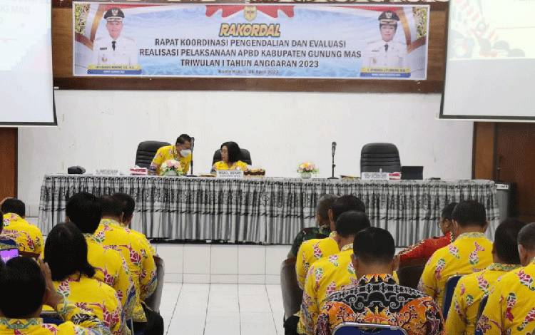 Bupati Gunung Mas Sampaikan Strategi Pelaksanaan Pembangunan