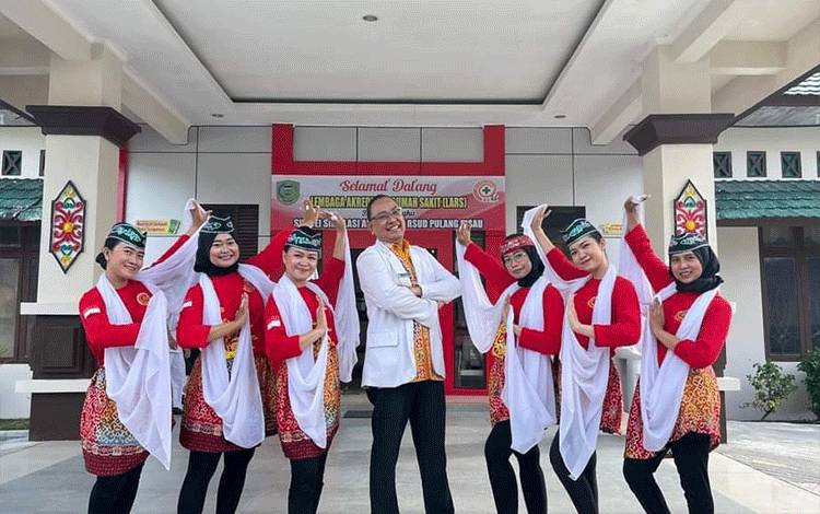 Dokter poliklinik anak RSUD Kota Palangka Raya dr Franky Luhulima (FOTO : DOKUMEN PRIBADI)