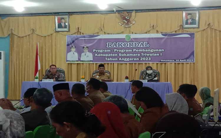 Bupati Sukamara Harapkan SOPD Menyusun Rencana Aksi Perbaikan