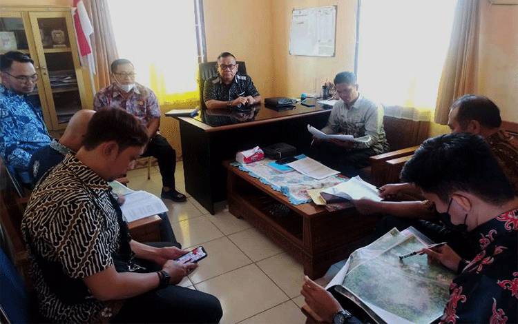 Lurah Jingah Imbau Warga Laporkan Kepemilikan Lahan Yang Terkena Pelebaran Jalan