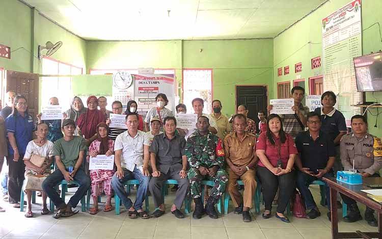 22 Keluarga di Desa Tampa Barito Timur Terima BLT-DD