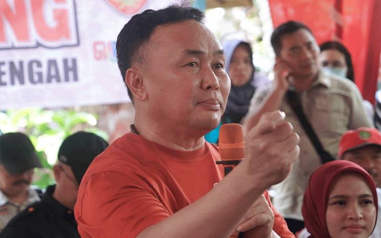 Sugianto Ajak Pejabat Manfaatkan Momentum Lebaran dengan Berbagi