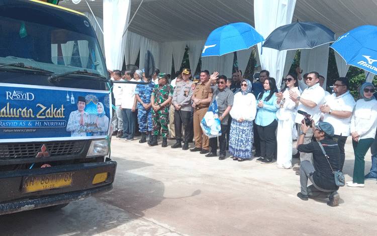 Pelepasan Kendaraan Pengangkut Zakat Fitrah dan Harta Keluarga H Abdul Rasyid AS Digelar di Gudang Central CBI