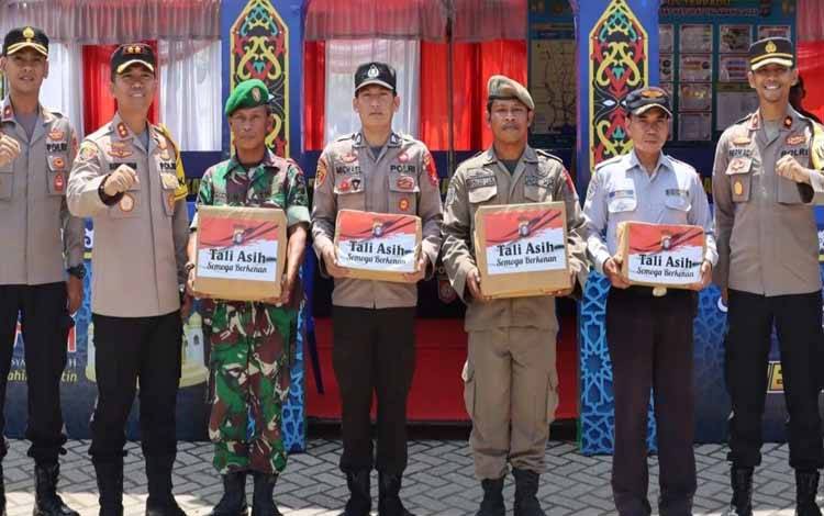 Pastikan Kesiapan Personel, Kapolres Kapuas Cek Pos Pam Operasi Ketupat Telabang 2023?