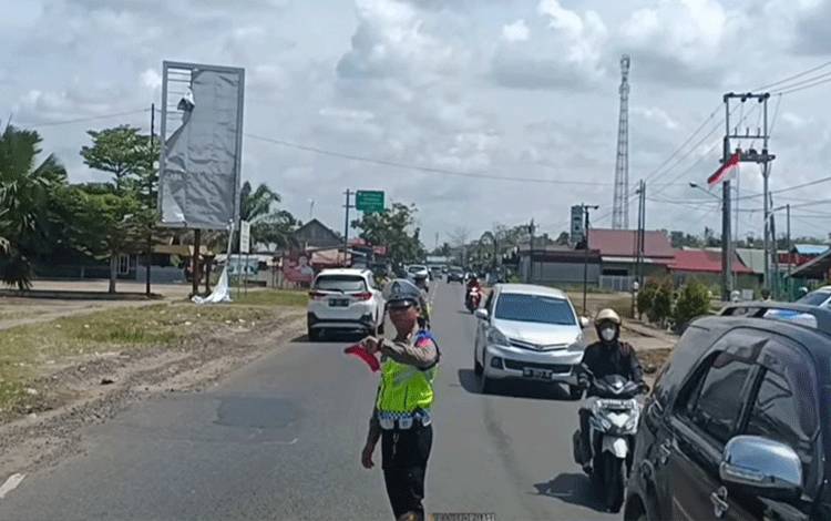 Lalu Lintas di Jalur Lintas Perbatasan Kalteng-Kalsel di Kapuas Masih Landai