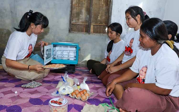 Orang Muda Ganjar Tumbuhkan Semangat UMKM dengan Pelatihan Membuat Kue