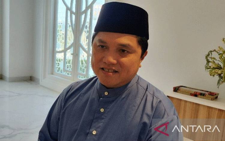 Menteri BUMN Erick saat ditemui di Tapos, Depok, Jawa Barat, Sabtu (22/4/2023). ANTARA/Aji Cakti