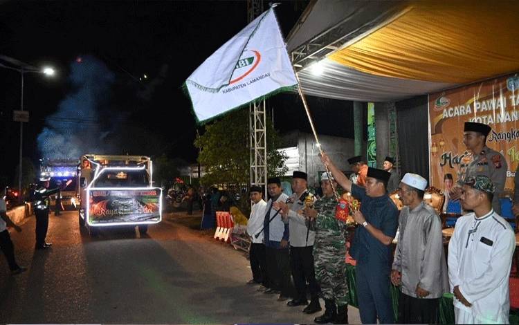 Bupati Lamandau Lepas Pawai Takbir Keliling Pertama Kali Pasca Pandemi Covid 19