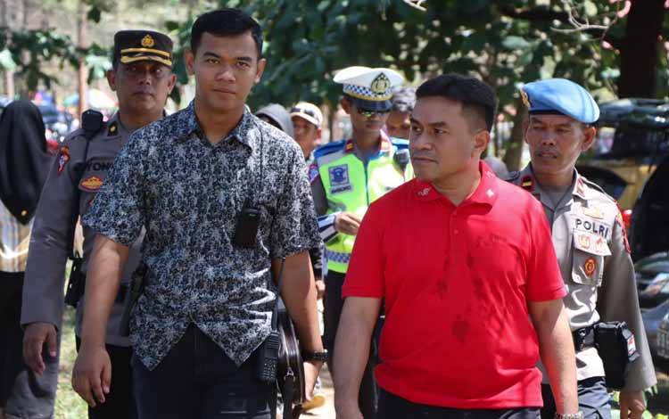 Kapolres Seruyan Pantau Pengaman Obyek Wisata Pantai Sungai Bakau