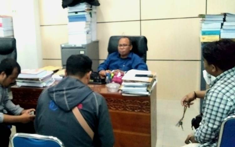 Legislator Kalteng Dorong Upaya Pemerintah Stabilkan Harga Rotan dan Karet