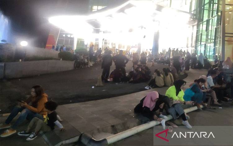 Trans Studio Mal Makassar Terbakar Hingga Pengunjung Berhamburan
