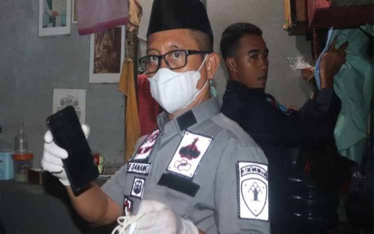 Kadivas Kalteng Pimpin Razia di Blok Hunian Rutan Kuala Kapuas, Ini Hasilnya