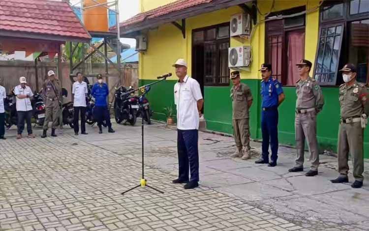 Satpol PP dan Damkar Kapuas Gelar Apel Hari Pertama Kerja Pasca Cuti Lebaran