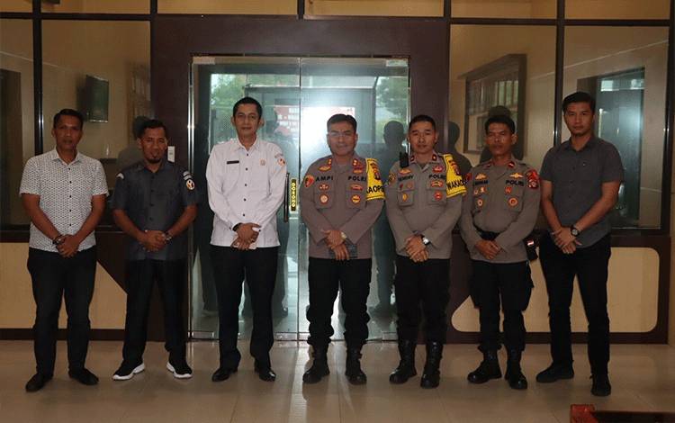 Bawaslu Berkunjung ke Polres Seruyan