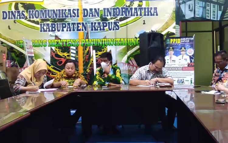 Kepala Dinas Kominfo Kapuas Ajak Masyarakat Bijak Gunakan Medsos