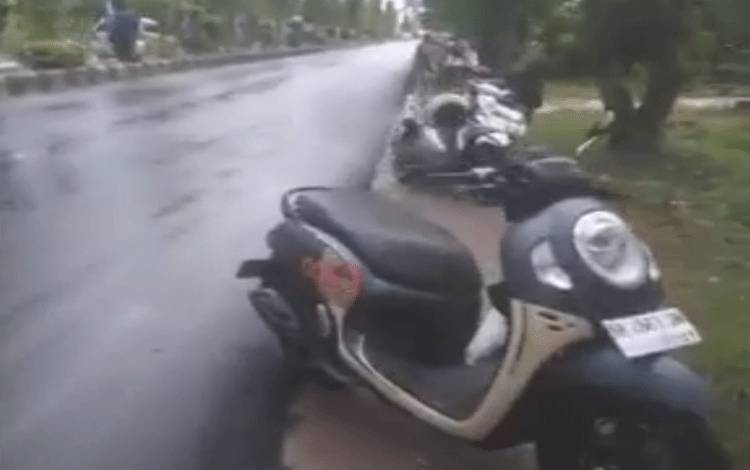 Puluhan Kendaraan Mogok Diduga Usai isi BBM di SPBU Sampit