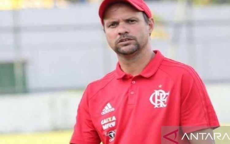 Manajemen Menunjuk Maricio Souza sebagai Pelatih Madura United
