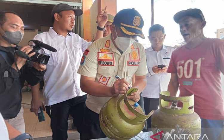 Pemko Palangka Raya Temukan Pangkalan Jual Elpiji 3 Kg Tak Sesuai HET