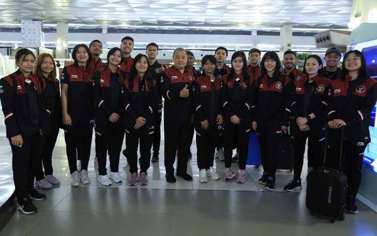 Timnas Bulu Tangkis Bertolak ke SEA Games Kamboja Tanpa Shesar