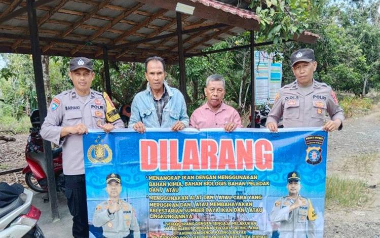 Jajaran Polsek Kapuas Timur Ajak Warga Tidak Tangkap Ikan Secara Ilegal