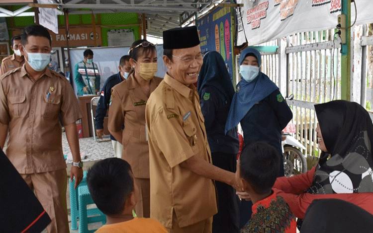 Nafiah Ibnor Ajak Warga Kapuas Terus Jaga Kerukunan yang Telah Terjalin