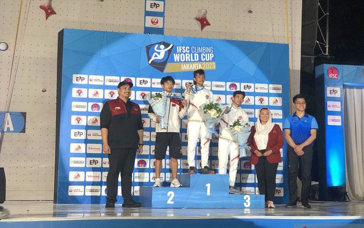 Raharjati Nursamsa Amankan Emas di IFSC World Cup 2023 Jakarta