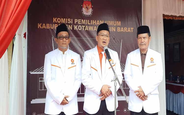 Sukseskan Pemilu 2024, Anggota DPRD Kobar Ajak Masyarakat Cerdas Memilih
