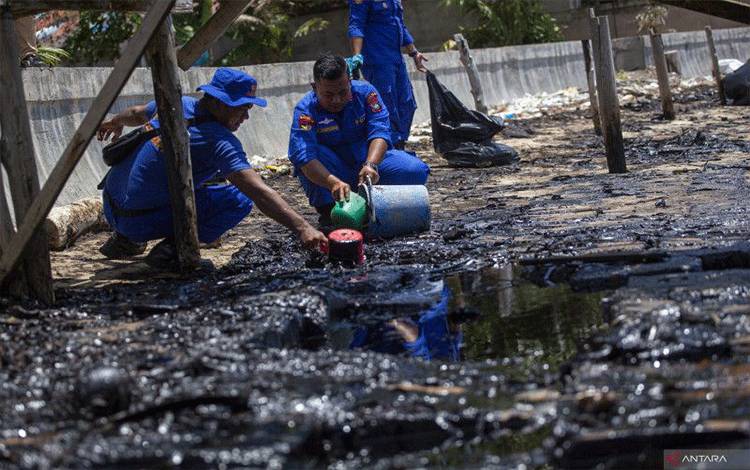 Ketua MPR Minta Pemerintah Tindak Tegas Oknum Pembuang Limbah Kelautan