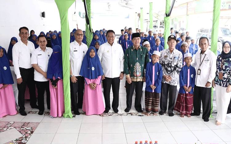 Pemprov Anjangsana Sosial Jelang Peringatan Wakil Walikota