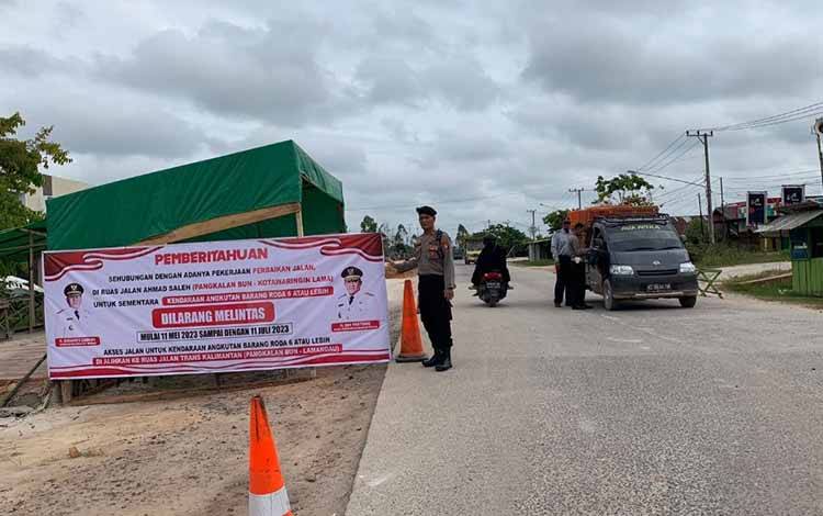 Selama 2 Bulan, Roda 6 Dilarang Melintas Jalan Pangkalan Bun - Kotawaringin Lama