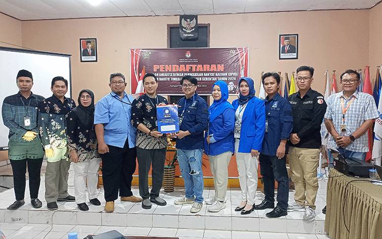 Bacaleg PAN Barito Timur Didominasi Kaum Muda dan Perempuan