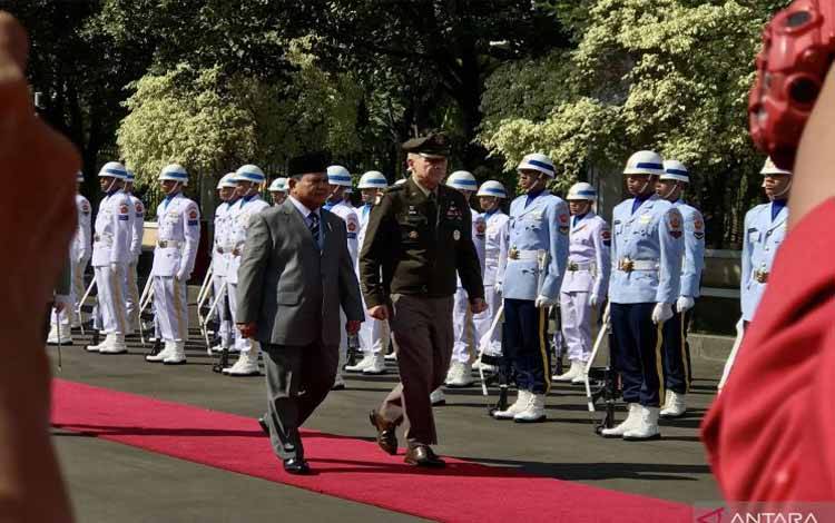 Menhan Nilai Kadet Indonesia di Akademi AS Terobosan Sejarah