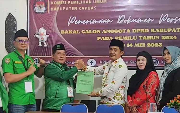 Daftarkan Bacaleg ke KPU Kapuas, PPP Siap Berkontestasi di Pemilu 2024