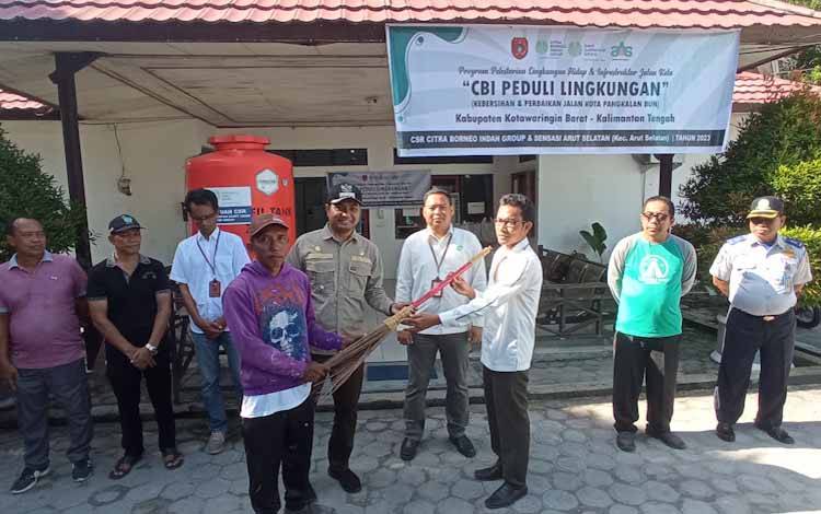 PT SSMS Tbk - CBI Group Bekerjasama dengan Kecamatan Arsel Gelar Program Pelestarian Lingkungan dan Infrastruktur Jalan