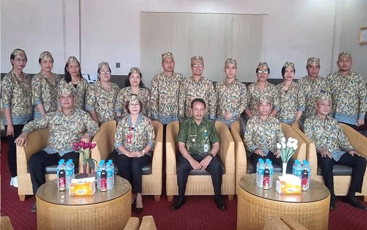 Wabup Berharap Kontingen Festival Budaya Isen Mulang Asal Barito Timur Bisa Catatkan Prestasi