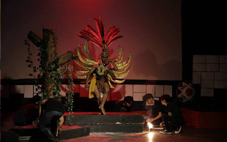 Yuas Elko: Pertunjukan Sendra Tari Perwujudan Cipta Karya Seniman Daerah