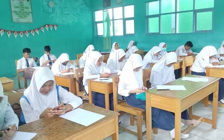 Animo Pendaftar Cukup Tinggi, MAN Kapuas Gelar Tes Penerimaan Peserta Didik Baru Jalur Reguler