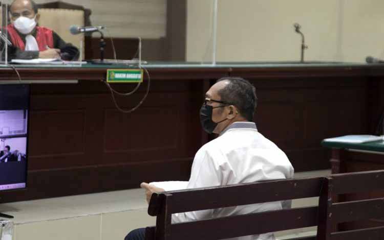 Sahat Tua Simandjuntak Jalani Sidang Perdana di PN Tipikor Surabaya