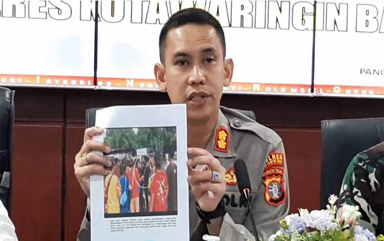 Sejumlah Tersangka Pencurian dan Pengerusakan Tenda Pengamanan Brimob Masih Buron